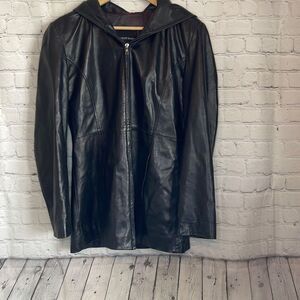 Andrew Marc Men’s Black Leather Hooded Zip up Jacket size medium‎